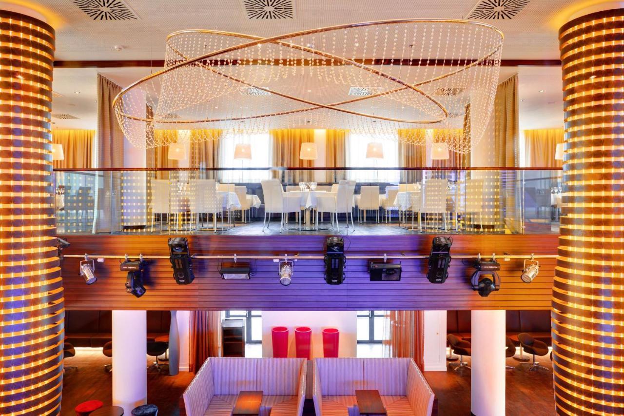 Radisson Blu Resort Bukovel Esterno foto The interior of the hotel